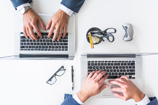 Traditional Marketing vs Digital Marketing Career