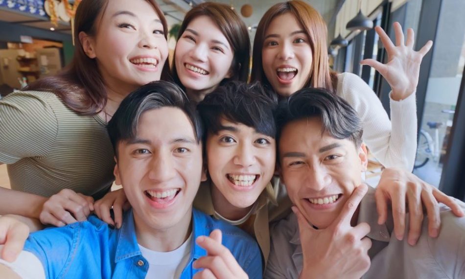 influencer-marketing-creator-economy-2023-trend Influencer Marketing